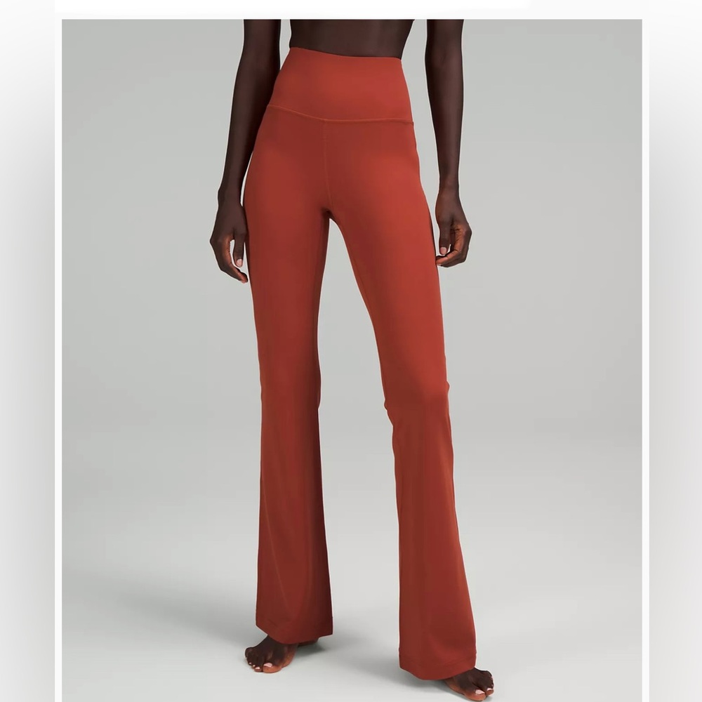 Lululemon Groove SHR Flared Pant Nulu